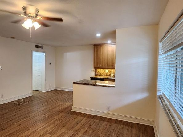 1423 Holly Heights Dr 17, Fort Lauderdale FL 33304