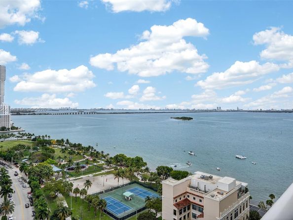 1717 N Bayshore Dr A2451, Miami FL 33132