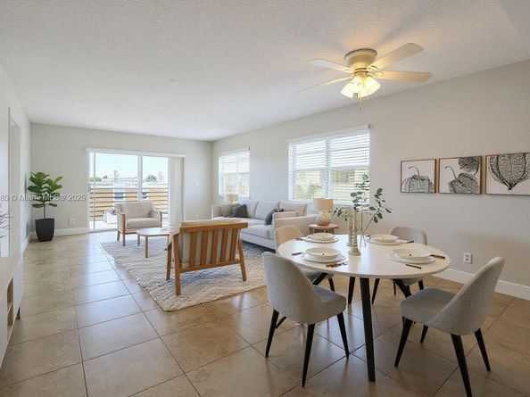 3050 NE 16th Ave 407, Oakland Park FL 33334