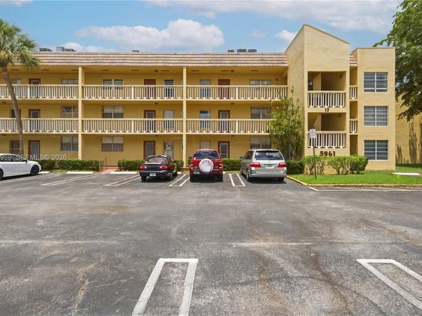 5961 NW 61st Ave 111, Tamarac FL 33319
