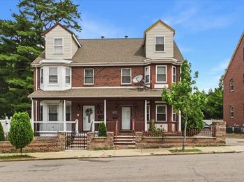 11 Woodrow Ave