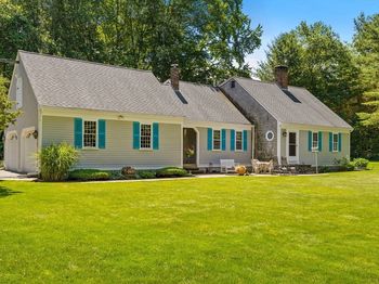 25 Indian Pond Rd