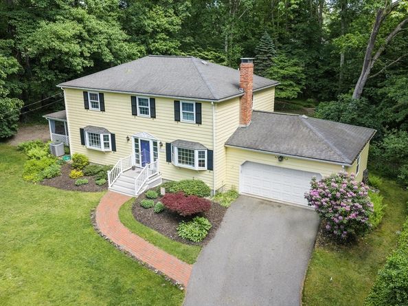 5 Myrtle Dr, Acton MA 01720