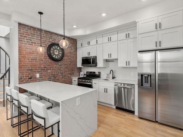 152 Marion Street 6, Boston MA 02128