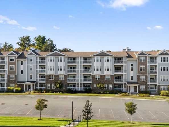 4 Francis Dr 105, Andover MA 01810