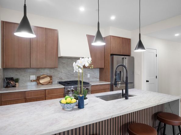 106-108 Bunker Hill St 1, Boston MA 02129