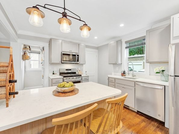 543 Hyde Park Ave 1, Boston MA 02131