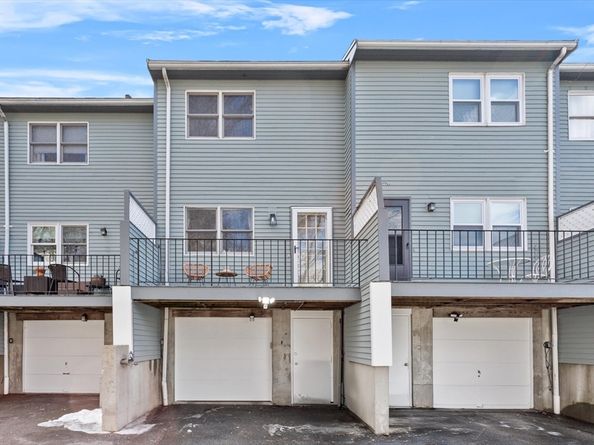 5257 Washington St. 5257, Boston MA 02132
