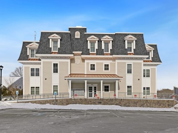 441 Essex Street 302, Swampscott MA 01907
