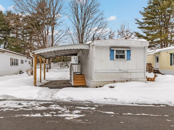 365 Main St 3, Sturbridge MA 01566
