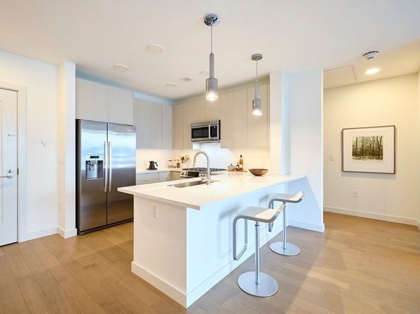 45 Lewis St 313, Boston MA 02128