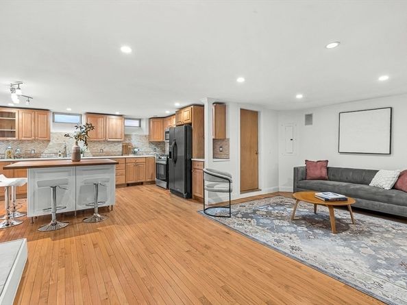 30 2nd St B, Cambridge MA 02141