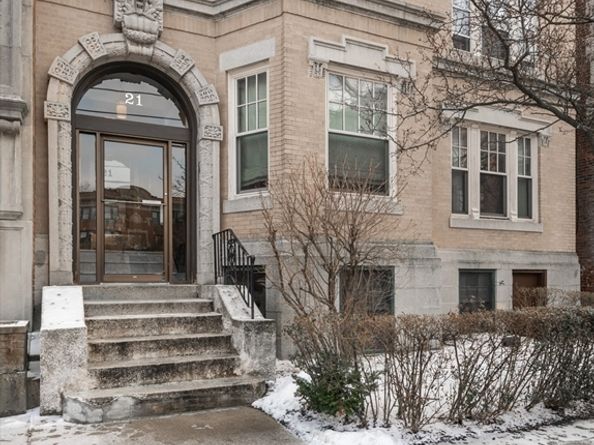 21 Green St 3, Brookline MA 02446
