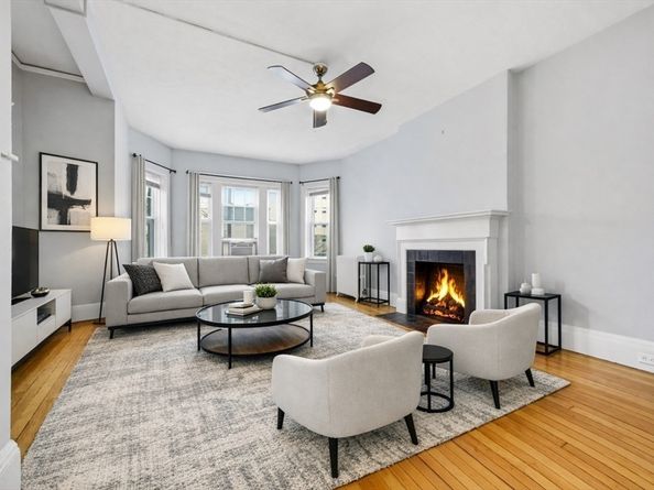 100 Washington St 3, Boston MA 02135