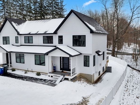 711 Massachusetts Ave 4, Lunenburg MA 01462