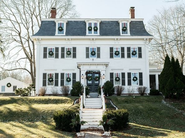 51 High St, Newburyport MA 01950