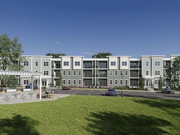 7 Green Street 213, Shrewsbury MA 01545