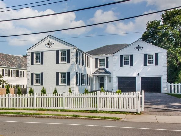 642 Centre St, Newton MA 02458