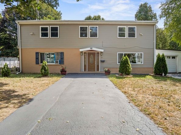 28 Eustis, Saugus MA 01906