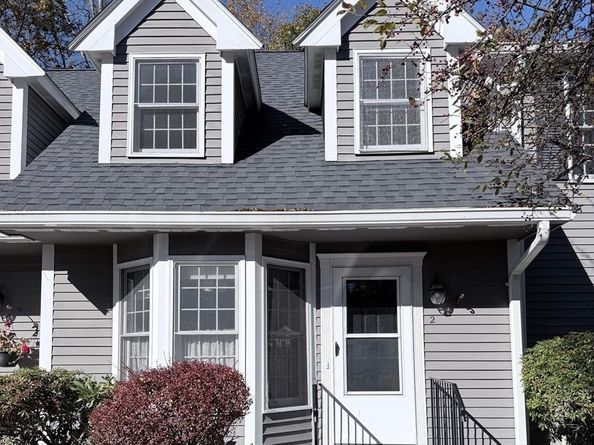 2 Country Village Way 2, Millis MA 02054