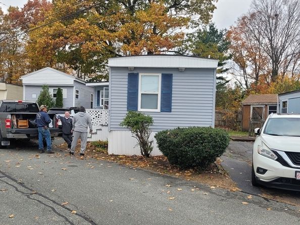 252 Newbury Street 71, Peabody MA 01960