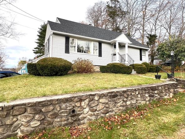 14 Beech Street, Southbridge MA 01550