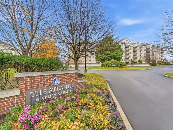 10 Seaport Dr 2311, Quincy MA 02171