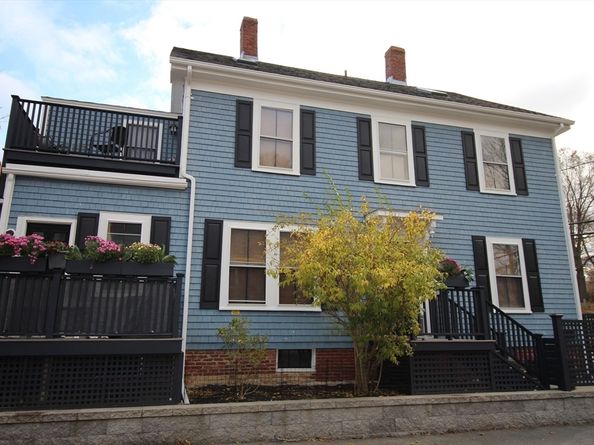 1 Hill St 1, Newburyport MA 01950