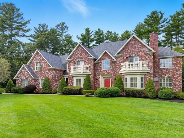 3 Warren Dr, Middleton MA 01949