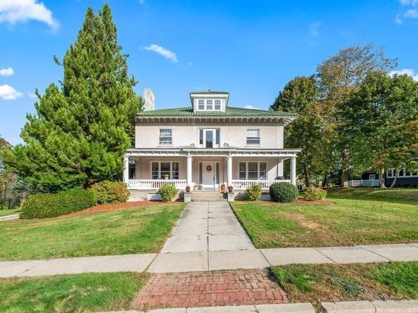 19 Kenilworth Road, Worcester MA 01602