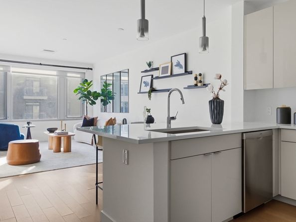 45 Lewis St 303, Boston MA 02128