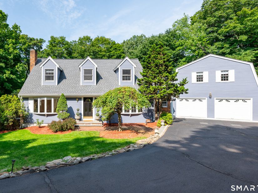 123 Cross Highway, Redding CT 06896