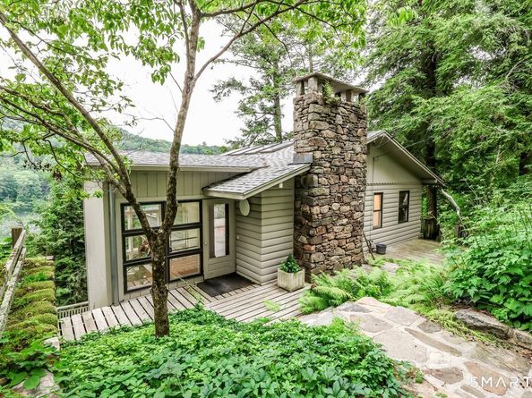 153 Green Pond Road, Sherman CT 06784
