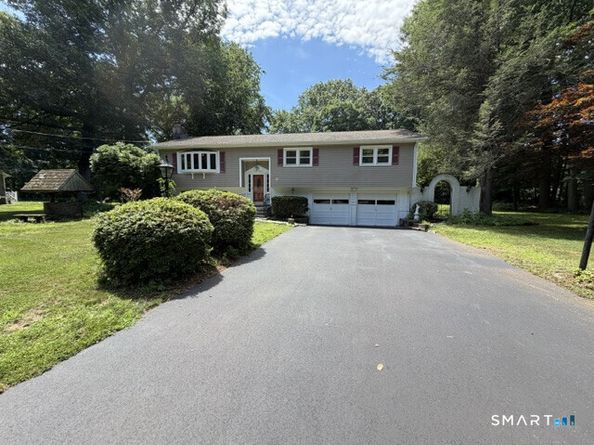 73 Fawn Hill Road, Shelton CT 06484