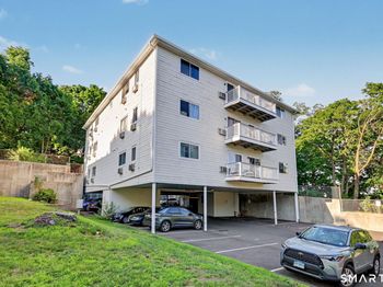 7 Hamilton Avenue