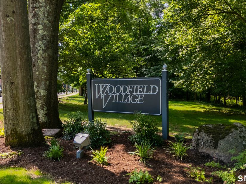 85 Gate Ridge Road 85, Fairfield CT 06825