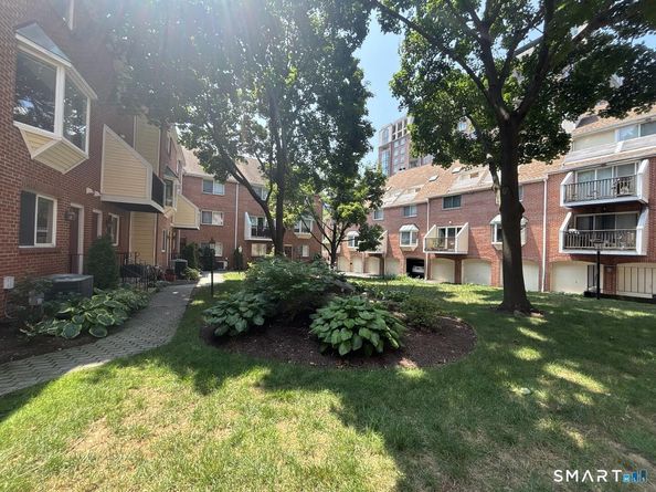 101 Grove Street 29, Stamford CT 06901