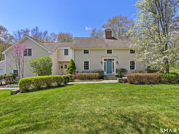 4041 Redding Road, Fairfield CT 06824