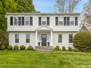33 Fairview Avenue