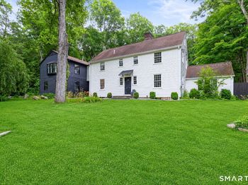 235 Newtown Turnpike