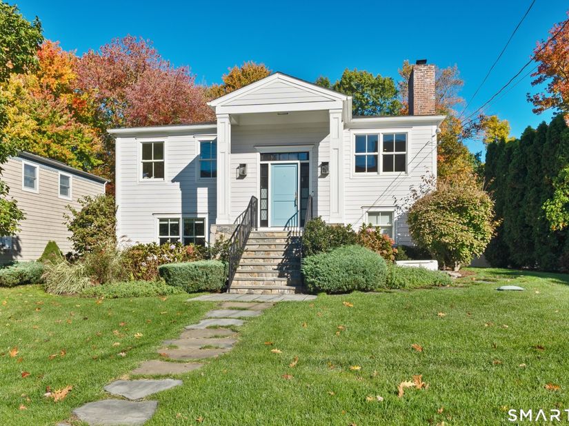 260 West Avenue, Darien CT 06820