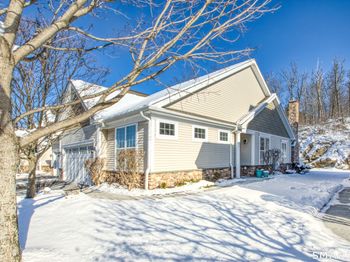 12 Briar Ridge Drive