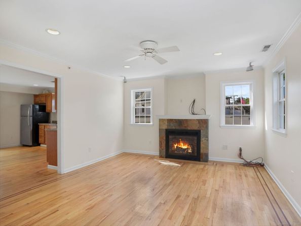 19 Stillwater Avenue APT E, Stamford CT 06902