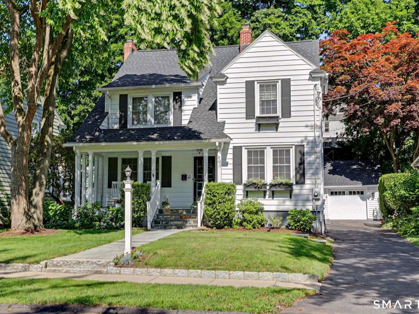 36 Brooklawn Parkway, Fairfield CT 06825