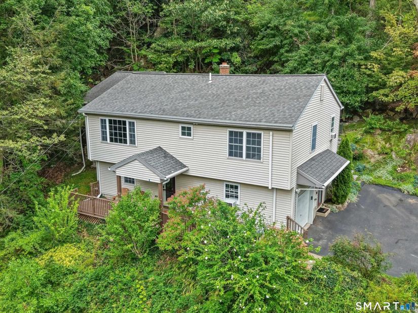 97 Yutaka Trail, Shelton CT 06484