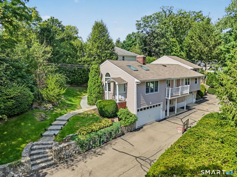 115 Parade Hill Road, New Canaan CT 06840
