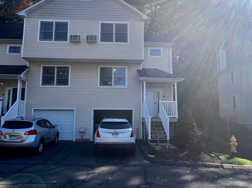 38 Ash Circle 38, Trumbull CT 06611