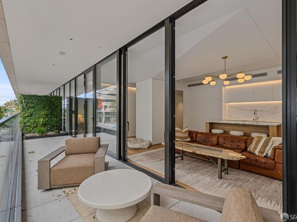 1 Steuart Lane 201, San Francisco CA 94105