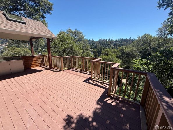 5430 Estates Drive, Oakland CA 94618