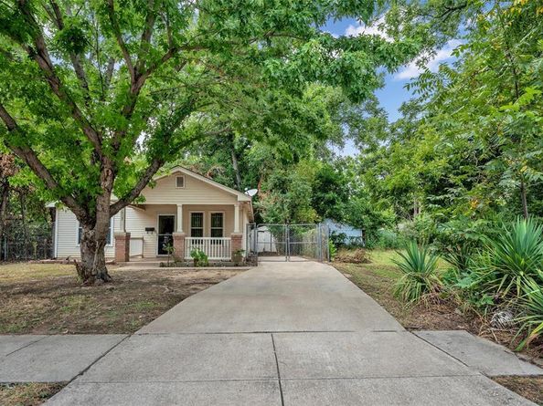 1713  Glenmore Avenue , Fort Worth Texas 76102